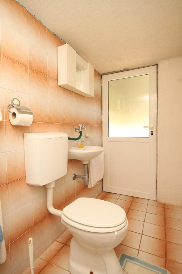 Secluded Fisherman'S Cottage Cove Ripisce, Dugi Otok - 394 Brbinj Exterior photo